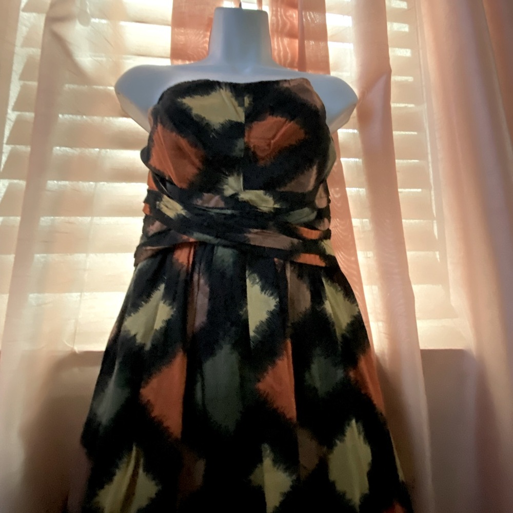 Small Fall Strapless Dress